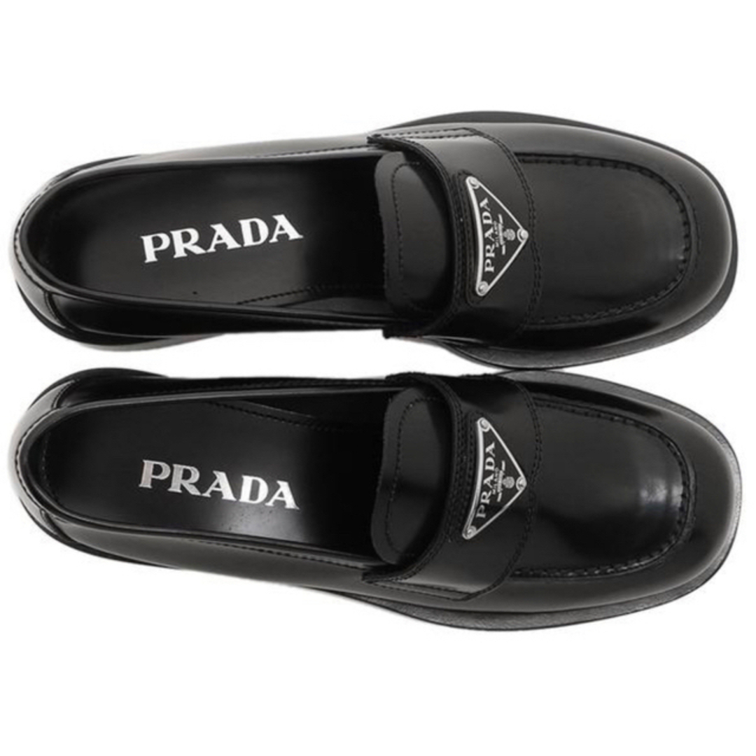 PRADA(プラダ)の最終価格 PRADA ローファー 36.5 レディースの靴/シューズ(ローファー/革靴)の商品写真