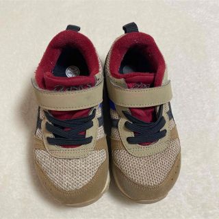 アシックス(asics)のasics アシックス　スニーカー　靴　16cm 美品　ベージュ(スニーカー)