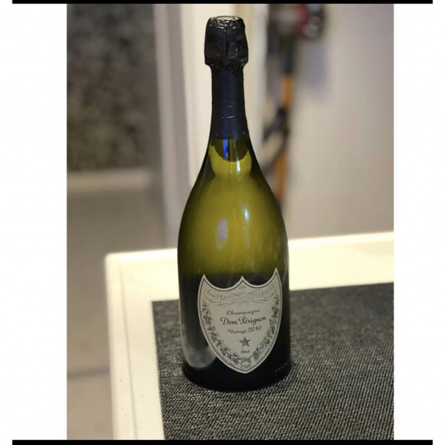 Dom Pérignon(ドンペリニヨン)のドン・ペリニヨン 白　2012 750ml 送料無料 食品/飲料/酒の酒(シャンパン/スパークリングワイン)の商品写真