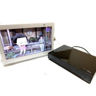 パナソニック(Panasonic)のpanasonic プライベートビエラ UN-10T8-W(テレビ)