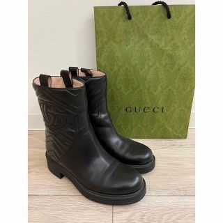 美品】GUCCI キルティング レザーブーツ 23.5-