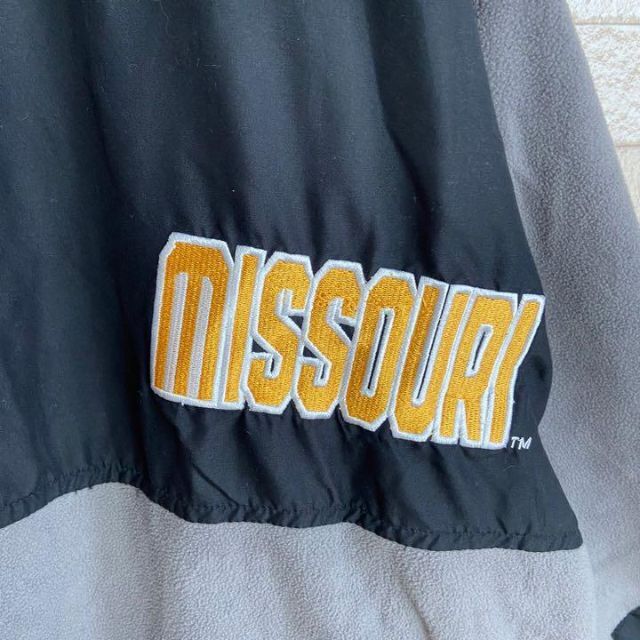 GENUINE STUFF MISSOURI カレッジ 大学 NCAA フリース メンズのジャケット/アウター(ブルゾン)の商品写真