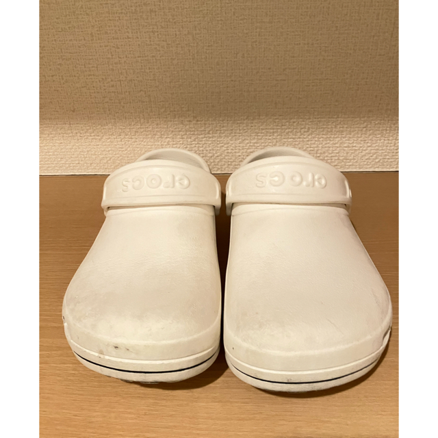 crocs(クロックス)の本日のみお値下げ　医療用　クロックス　ホワイト　白　ワーク レディースの靴/シューズ(サンダル)の商品写真