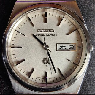 セイコー(SEIKO)のSEIKO 　グランドツインクオーツ　9943-8000(腕時計(デジタル))