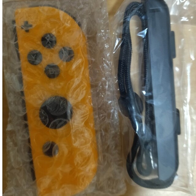 Joy-Con（R)ジョイコン（右）ネオンオレンジ Nintendo Switc