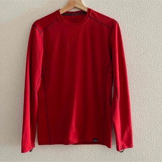 パタゴニア(patagonia)のpatagonia CAPILENE RED(登山用品)