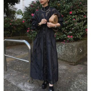 アメリヴィンテージ(Ameri VINTAGE)のUND SHEER JACQUARD TUCK DRESS 新品 Ameri(ロングワンピース/マキシワンピース)