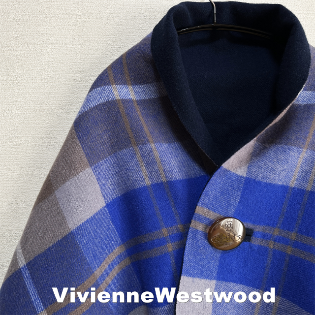 Vivienne Westwood(ヴィヴィアンウエストウッド)の【Vivienne Westwood】ビックORBボタン ストール タグ付未使用 レディースのファッション小物(ストール/パシュミナ)の商品写真