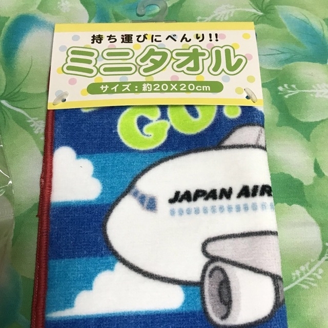 JAL(日本航空)(ジャル(ニホンコウクウ))のJALグッズ  サコッシュ   ミニタオル エンタメ/ホビーのテーブルゲーム/ホビー(航空機)の商品写真