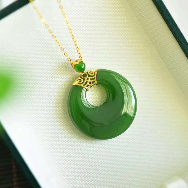26 天然 和田玉 ペンダントトップ k18 アクセサリー | demeko.lv
