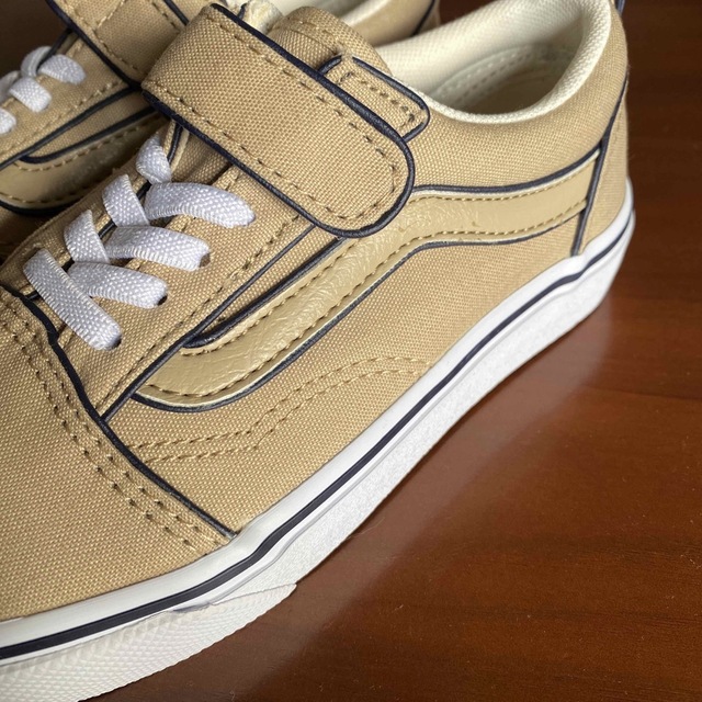 VANS(ヴァンズ)のVANSスニーカー19 キッズ/ベビー/マタニティのキッズ靴/シューズ(15cm~)(スニーカー)の商品写真