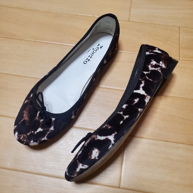 repetto(レペット)の【極美品】レペットrepetto 　サンドリオン　レオパード レディースの靴/シューズ(バレエシューズ)の商品写真