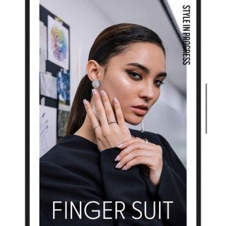 【NEWJEANS ヘリン着用】FINGER SUIT(フィンガースーツ) コスメ/美容のネイル(つけ爪/ネイルチップ)の商品写真