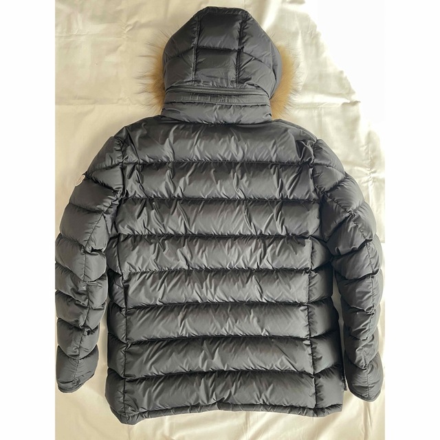 MONCLER(モンクレール)のMONCLER Clunyロングダウンジャケット メンズのジャケット/アウター(ダウンジャケット)の商品写真