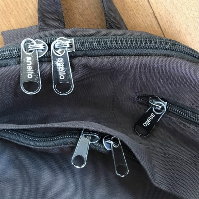 anello(アネロ)のアネロ　リュック  ブラック レディースのバッグ(リュック/バックパック)の商品写真