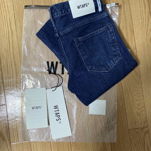 W)taps(ダブルタップス)のWTAPS BLUES SKINNY trousers メンズのパンツ(デニム/ジーンズ)の商品写真