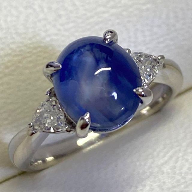 Pt900　大粒天然スターサファイアリング　4.35ct　D0.265ct　鑑別 レディースのアクセサリー(リング(指輪))の商品写真