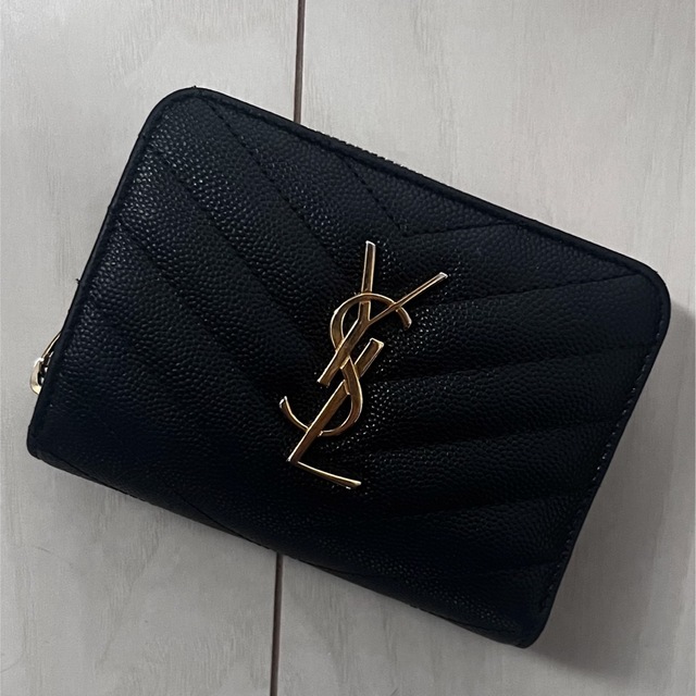 Yves Saint Laurent(イヴサンローラン)のYSL財布 レディースのファッション小物(財布)の商品写真