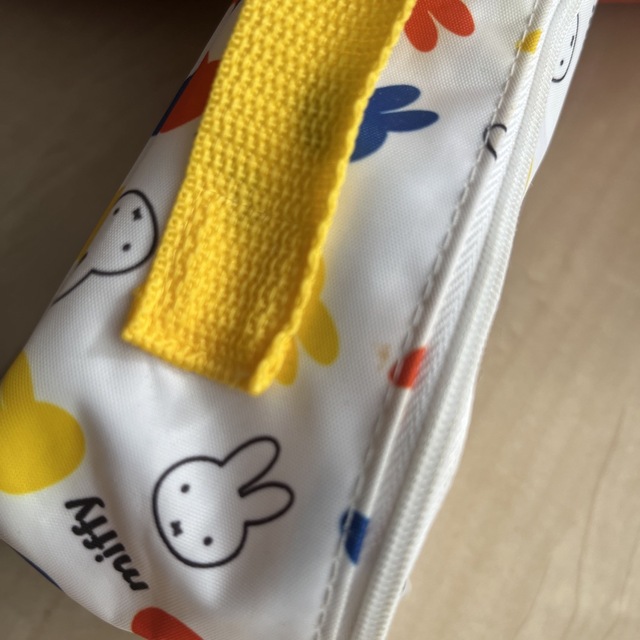 miffy(ミッフィー)のBaby-mo 2019 秋冬号　付録　ミッフィー  おむつポーチ キッズ/ベビー/マタニティのおむつ/トイレ用品(ベビーおむつバッグ)の商品写真