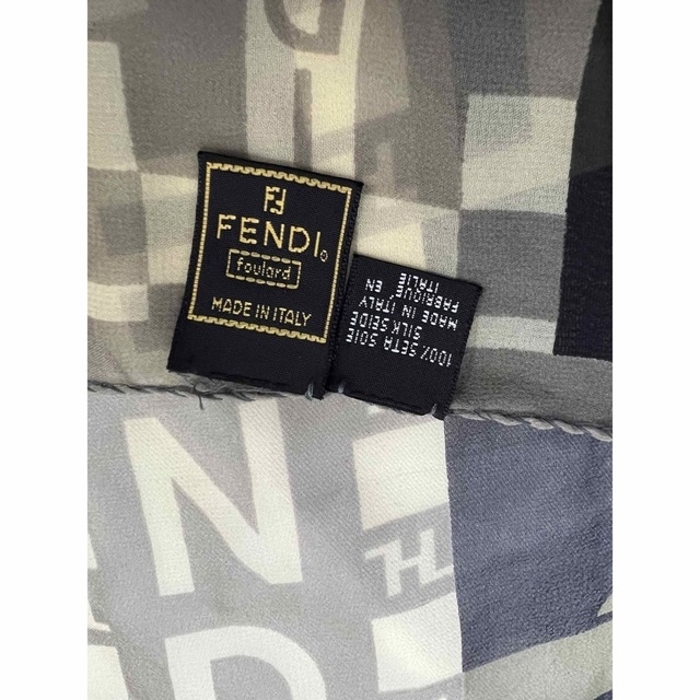 FENDY スカーフ