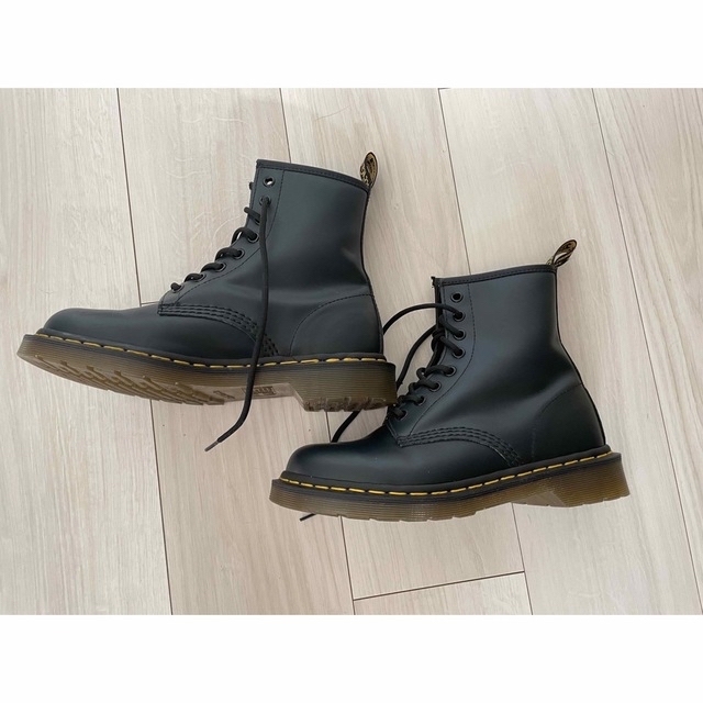 Dr.Martens(ドクターマーチン)のねこ様専用　ドクターマーチン　1460 8ホールブーツ　UK5 レディースの靴/シューズ(ブーツ)の商品写真