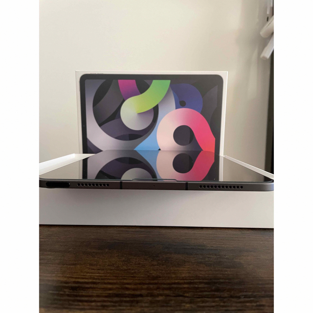 iPad - 【美品】即購入◎iPad Air4 SIMロック解除済 キーボード付きの iPad - 【美品】即購入◎iPad Air4 SIMロック解除済 キーボード付きの