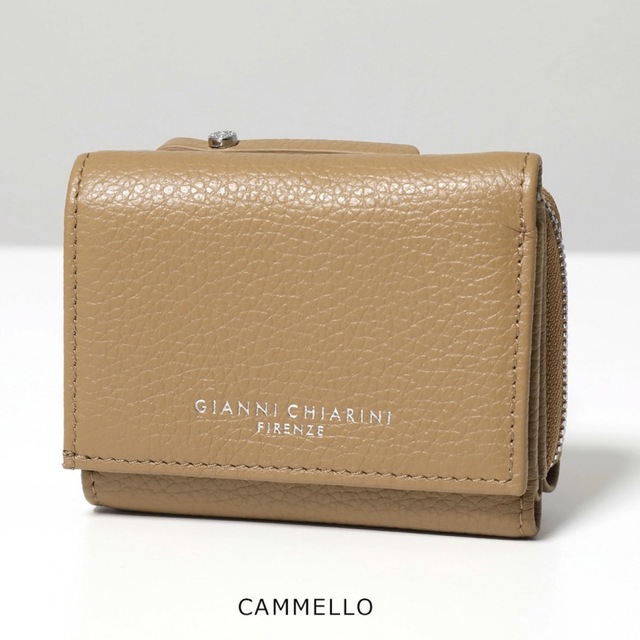 GIANNI CHIARINI(ジャンニキャリーニ)の【meety様】ジャンニ キアリーニ 三つ折り財布 ミニ財布 キャメル レディースのファッション小物(財布)の商品写真
