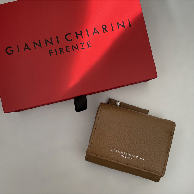 【値下げ】ジャンニキアリーニ 三つ折り財布 GIANNI CHIARINI