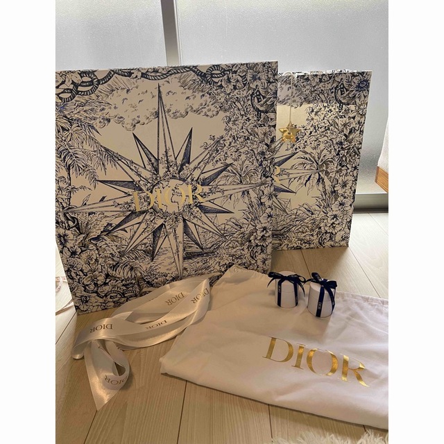 Christian Dior 2022 クリスマス限定ショッパー 箱 リボン - ショップ袋