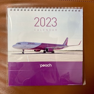 2023年 卓上カレンダー ピーチアビエーション ピーチ航空 ピーチエア 飛行機(航空機)