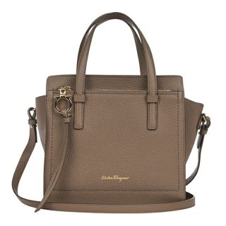 フェラガモ(Ferragamo)の新品 フェラガモ FERRAGAMO ハンドバッグ スモールトートバッグ キャラウェイシード(ハンドバッグ)