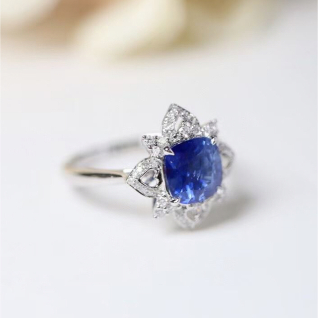 ピアス天然 ロイヤルブルーサファイア ダイヤ リング0.85ct k18 f2