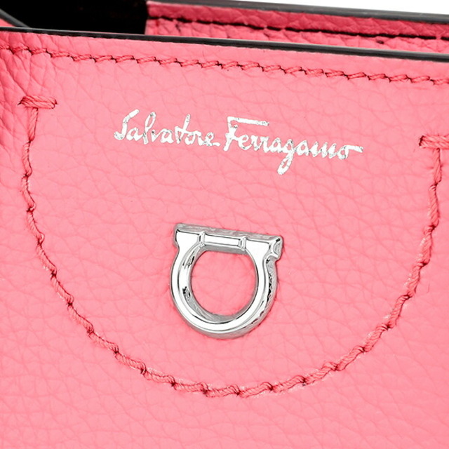 Ferragamo(フェラガモ)の新品 フェラガモ FERRAGAMO ショルダーバッグ ミニトートバッグ ペオニア レディースのバッグ(ショルダーバッグ)の商品写真