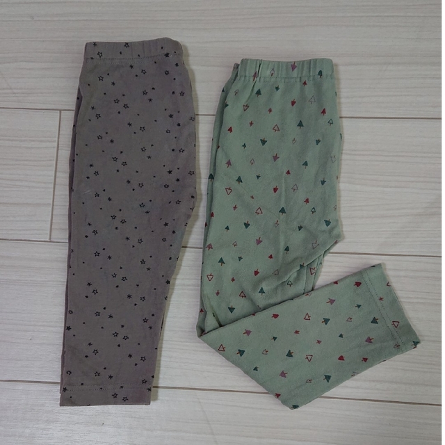 最高品質の UNIQLO - 【売り切れ】ユニクロ レギンス 100cm ① パンツ+