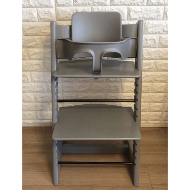 新古品 極美品 ベビーセット付 ストッケ トリップトラップ ストーム