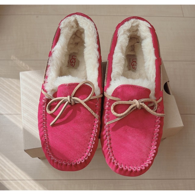 UGG(アグ)のUGG モカシン レディースの靴/シューズ(スリッポン/モカシン)の商品写真
