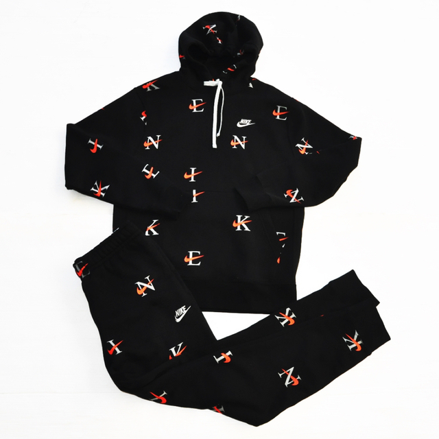 生まれのブランドで NIKE UP SET SWEAT MONOGRAM SPORTS ナイキ / NIKE