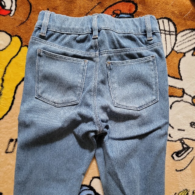 UNIQLO(ユニクロ)のユニクロ　デニム　120 キッズ/ベビー/マタニティのキッズ服男の子用(90cm~)(パンツ/スパッツ)の商品写真