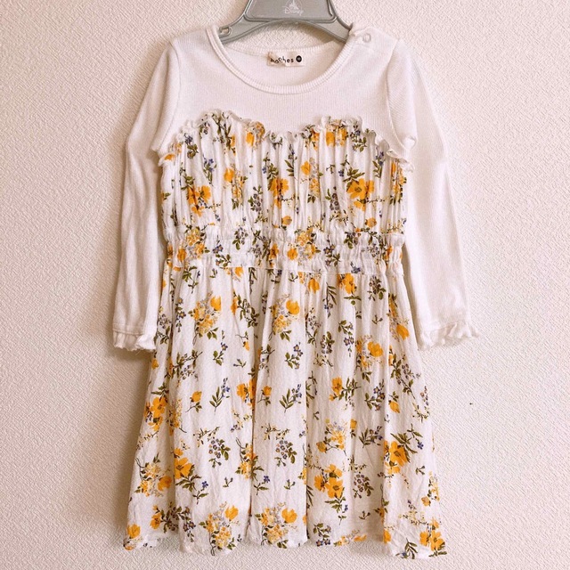 Branshes(ブランシェス)の花柄ワンピース　スカート　ベビー子供服90 キッズ/ベビー/マタニティのキッズ服女の子用(90cm~)(ワンピース)の商品写真