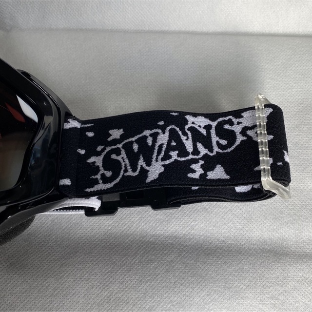 SWANS(スワンズ)のSWANS 040MDH 子供用 ウィンタースポーツ用ゴーグル スポーツ/アウトドアのスノーボード(ウエア/装備)の商品写真