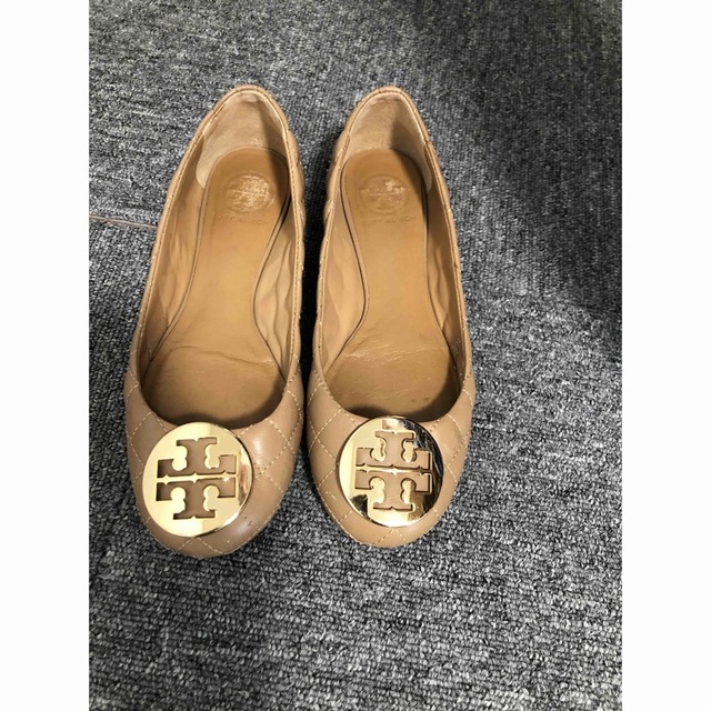 Tory Burch(トリーバーチ)の値下げ　トリーバーチ　パンプス　24㎝　 レディースの靴/シューズ(バレエシューズ)の商品写真