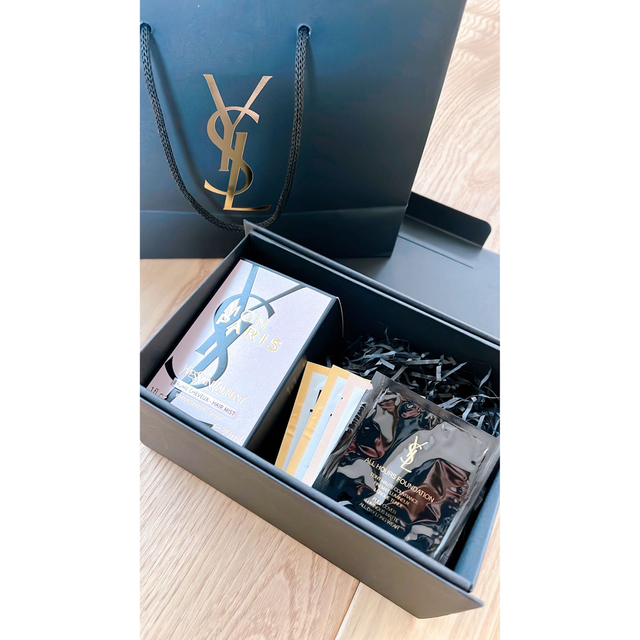 Yves Saint Laurent(イヴサンローラン)のイヴサンローラン モン パリ ヘアミスト 🌷⑥③ コスメ/美容のヘアケア/スタイリング(ヘアウォーター/ヘアミスト)の商品写真