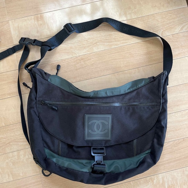 シャネル CHANEL スポーツ ショルダー 正規品 スポーツライン シャネル CHANEL スポーツ ショルダー 正規品 スポーツライン