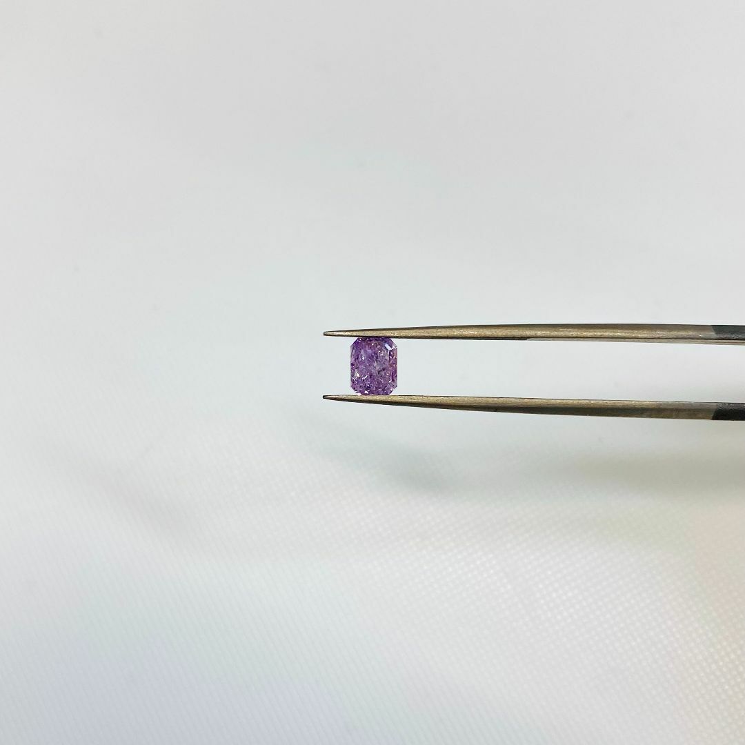 FANCY INTENSE PINK PURPLE 0.582ct RCT レディースのアクセサリー(その他)の商品写真