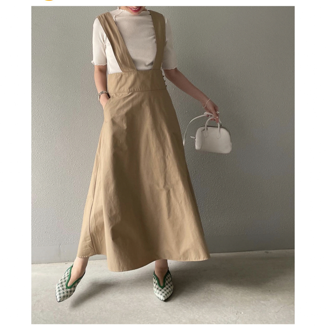 Chesty(チェスティ)のunminouアンミヌ　ジャンパースカート　ベージュ レディースのスカート(ロングスカート)の商品写真