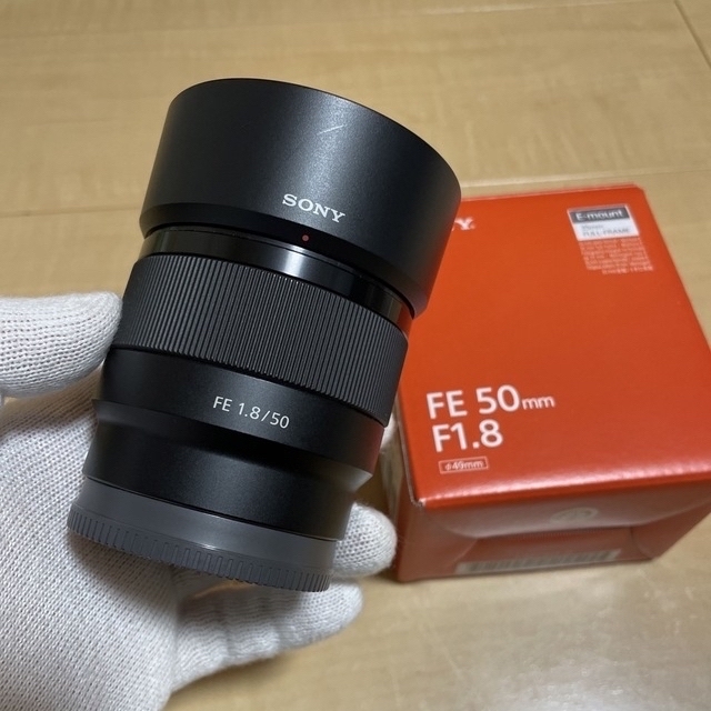 SONY(ソニー)の単焦点レンズ　FE 50mm F1.8　SEL50F18F スマホ/家電/カメラのカメラ(レンズ(単焦点))の商品写真