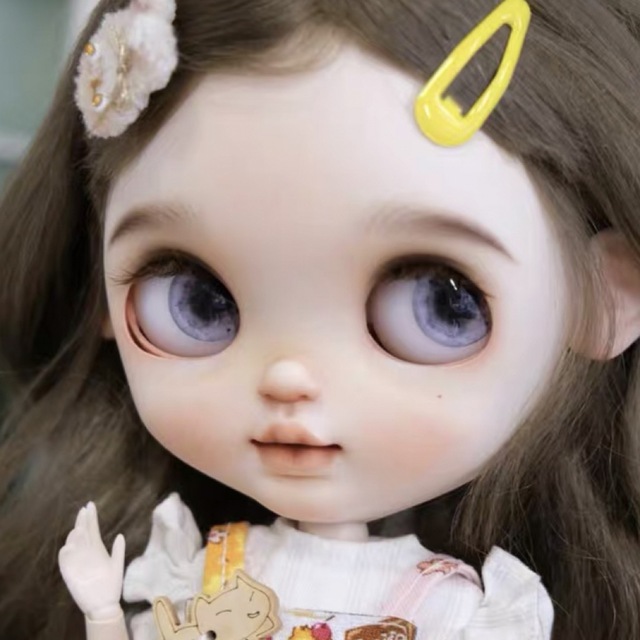 激安大特価!】 ネオブライス 作家様カスタムブライス かわいい 微笑み
