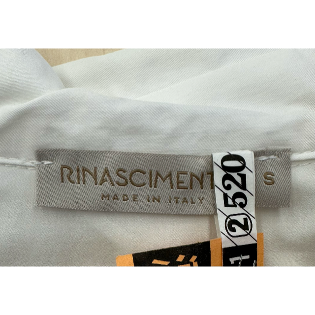 RINASCIMENTO(リナシメント)のRINASCIMENTO ブラウス レディースのトップス(シャツ/ブラウス(半袖/袖なし))の商品写真