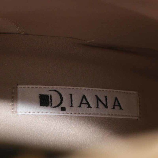 DIANA(ダイアナ)のダイアナ エッグシェル スムース ショートブーツ レザー 22cm ベージュ レディースの靴/シューズ(ブーツ)の商品写真