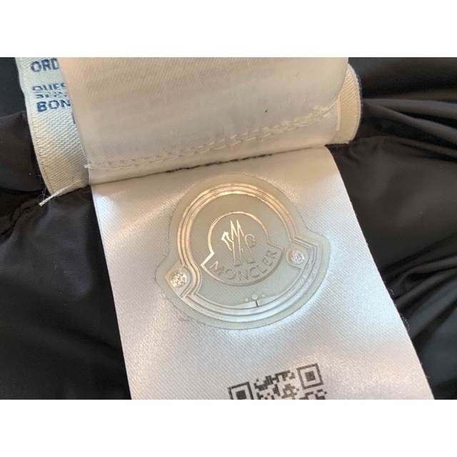 MONCLER(モンクレール)の美品⭐︎国内正規QR認証⭐︎MONCLER RYAN モンクレール ライアン 黒 メンズのジャケット/アウター(ダウンジャケット)の商品写真